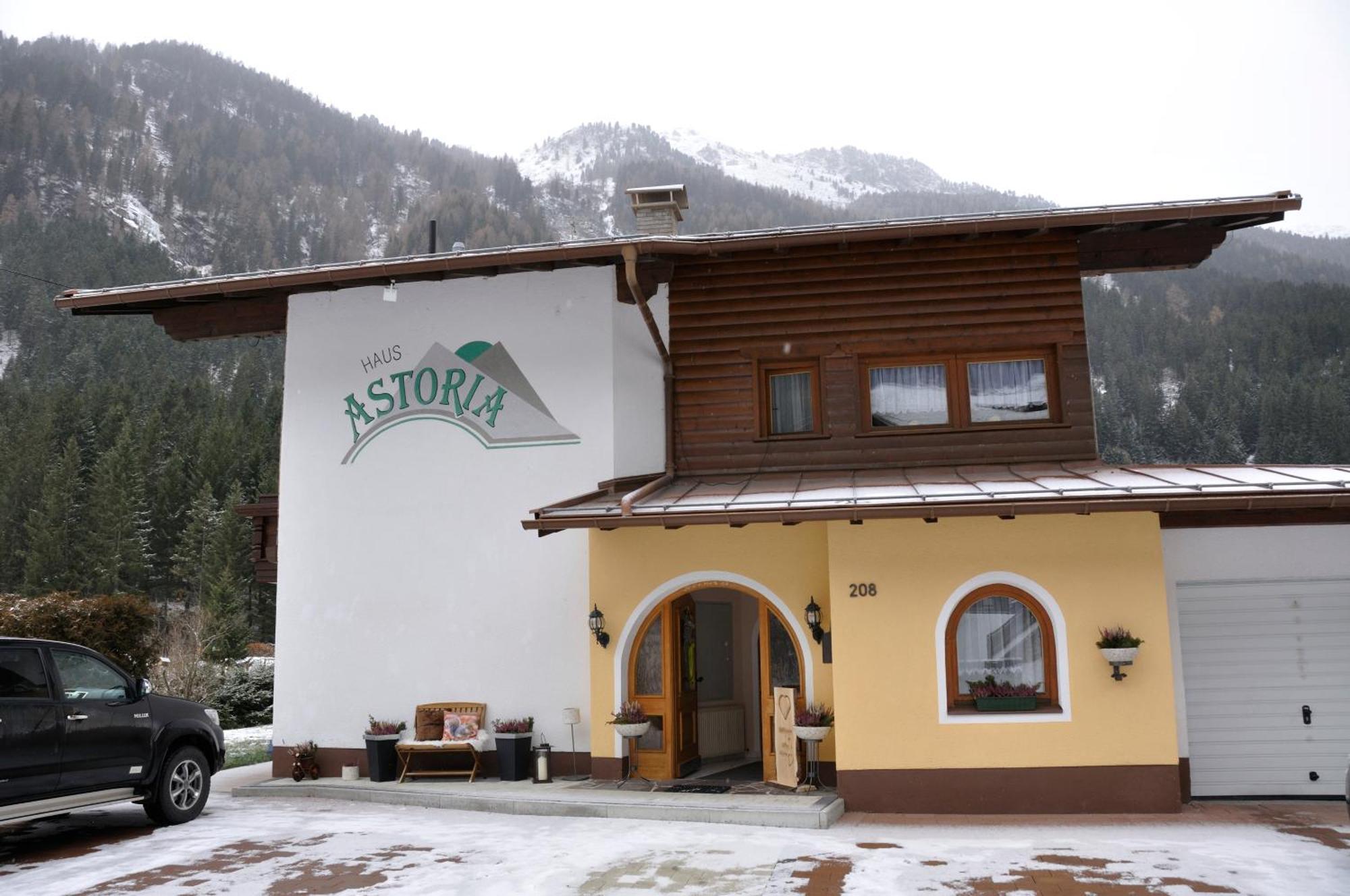 Haus Astoria Apartman Sankt Leonhard im Pitztal Kültér fotó