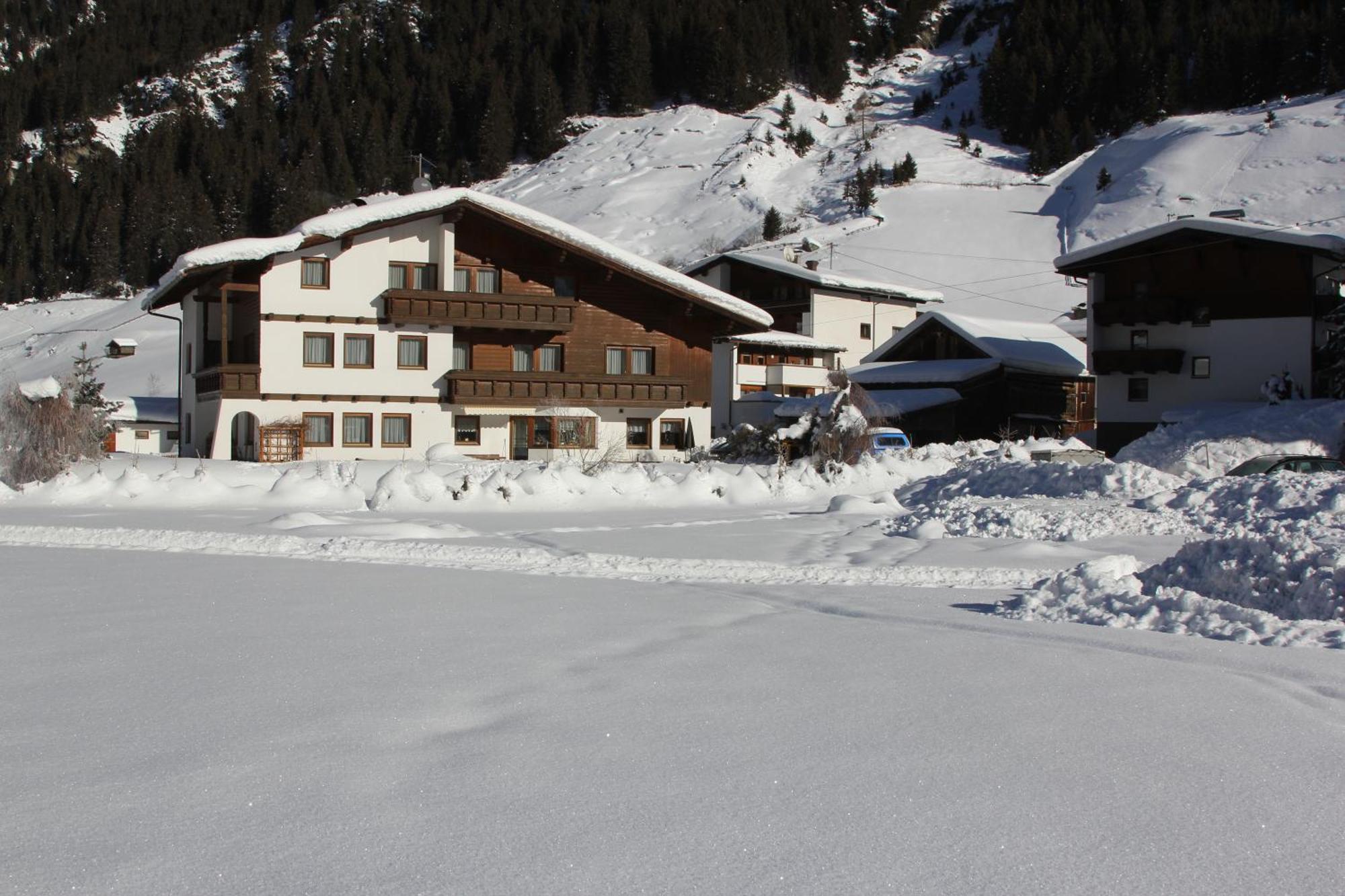 Haus Astoria Apartman Sankt Leonhard im Pitztal Szoba fotó