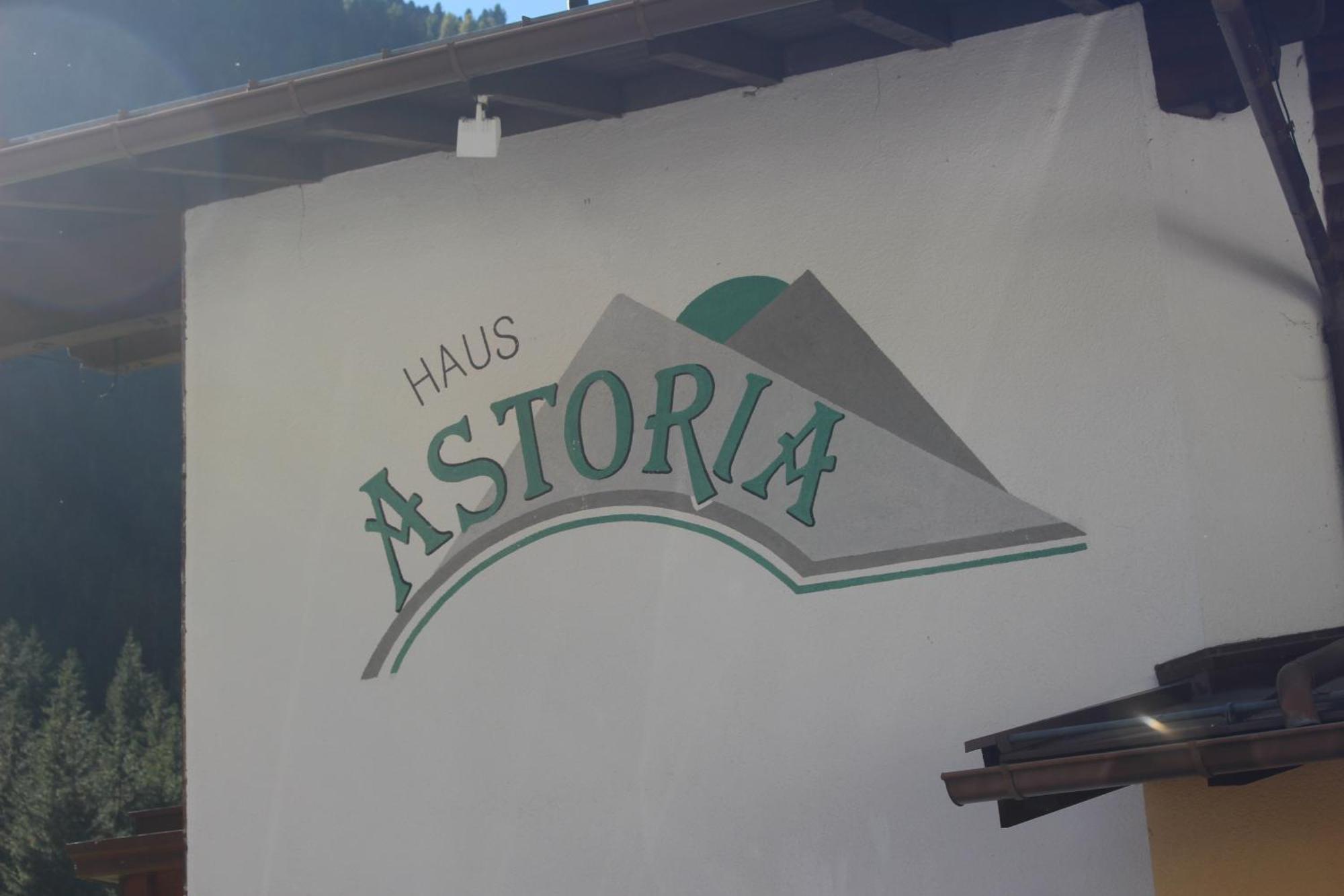 Haus Astoria Apartman Sankt Leonhard im Pitztal Kültér fotó