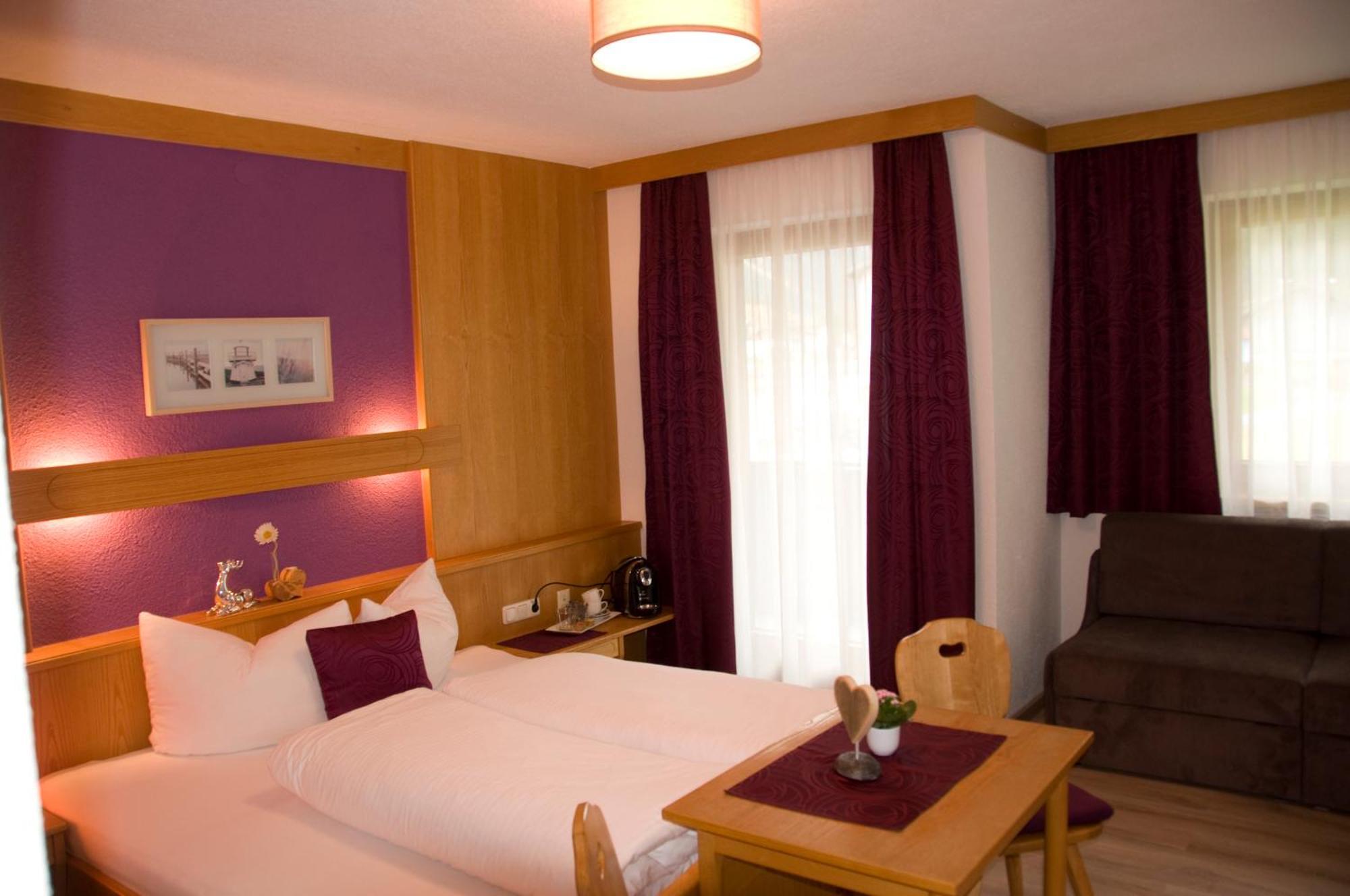 Haus Astoria Apartman Sankt Leonhard im Pitztal Kültér fotó
